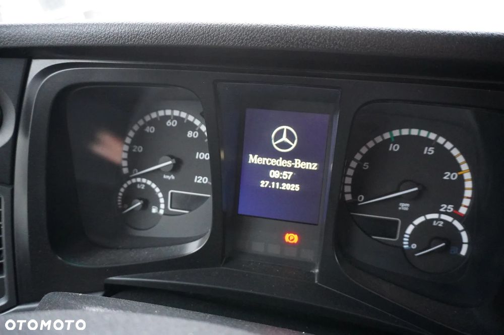 Mercedes-Benz Actros 1846 4×2 / NOWA Wywrotka 3-stronna / Ład. 10 t / Blokada mostu - 25