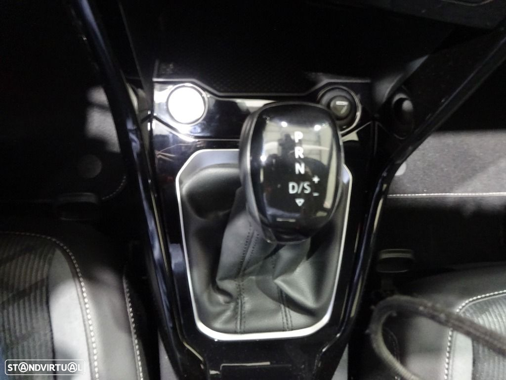 VW T-Roc 2.0 TDI R-Line DSG - 27