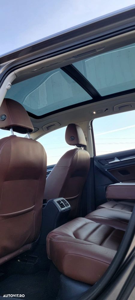 Volkswagen Golf 2.0 TDI (BlueMotion Technology) Highline - 23