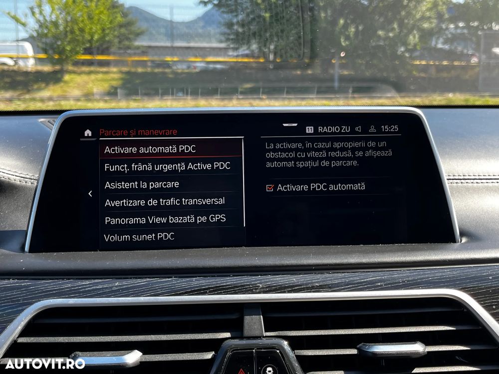 BMW Seria 7 750Ld xDrive - 32