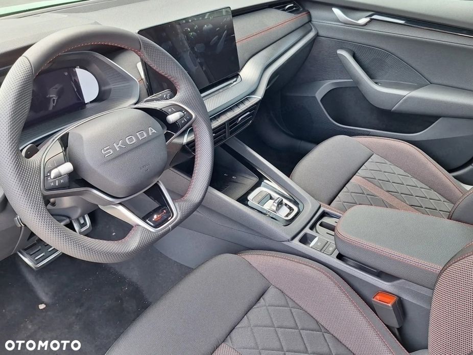 Skoda Octavia 2.0 TSI RS DSG - 8