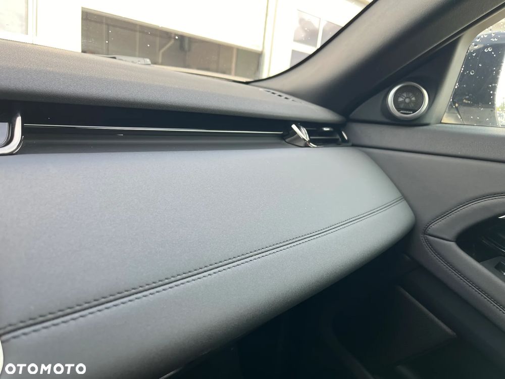 Land Rover Range Rover Evoque 2.0 D200 mHEV R-Dynamic SE - 25