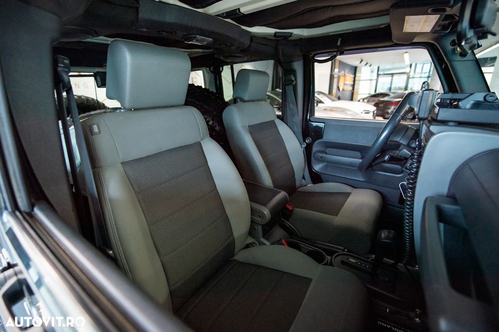 Jeep Wrangler Unlimited 2.8 CRD DPF Automatik Rubicon - 30