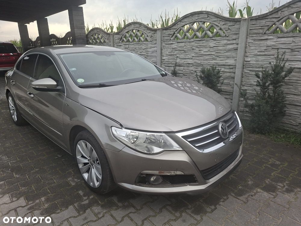 Volkswagen Passat CC - 1