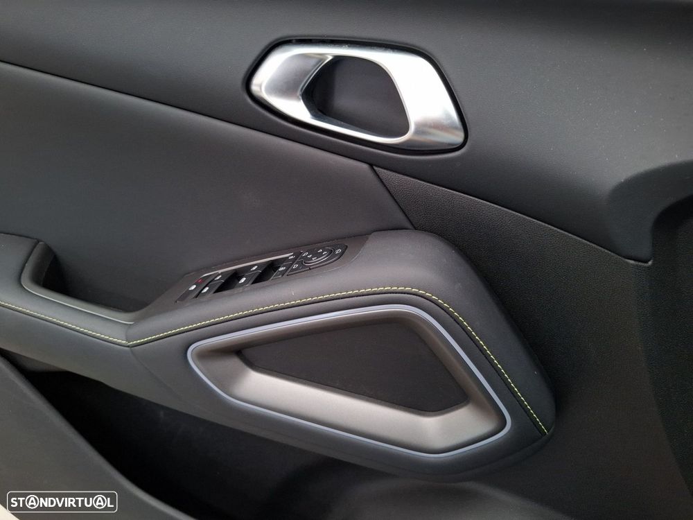 BYD Atto 2 1.5 DM-i Boost — fotografia 20