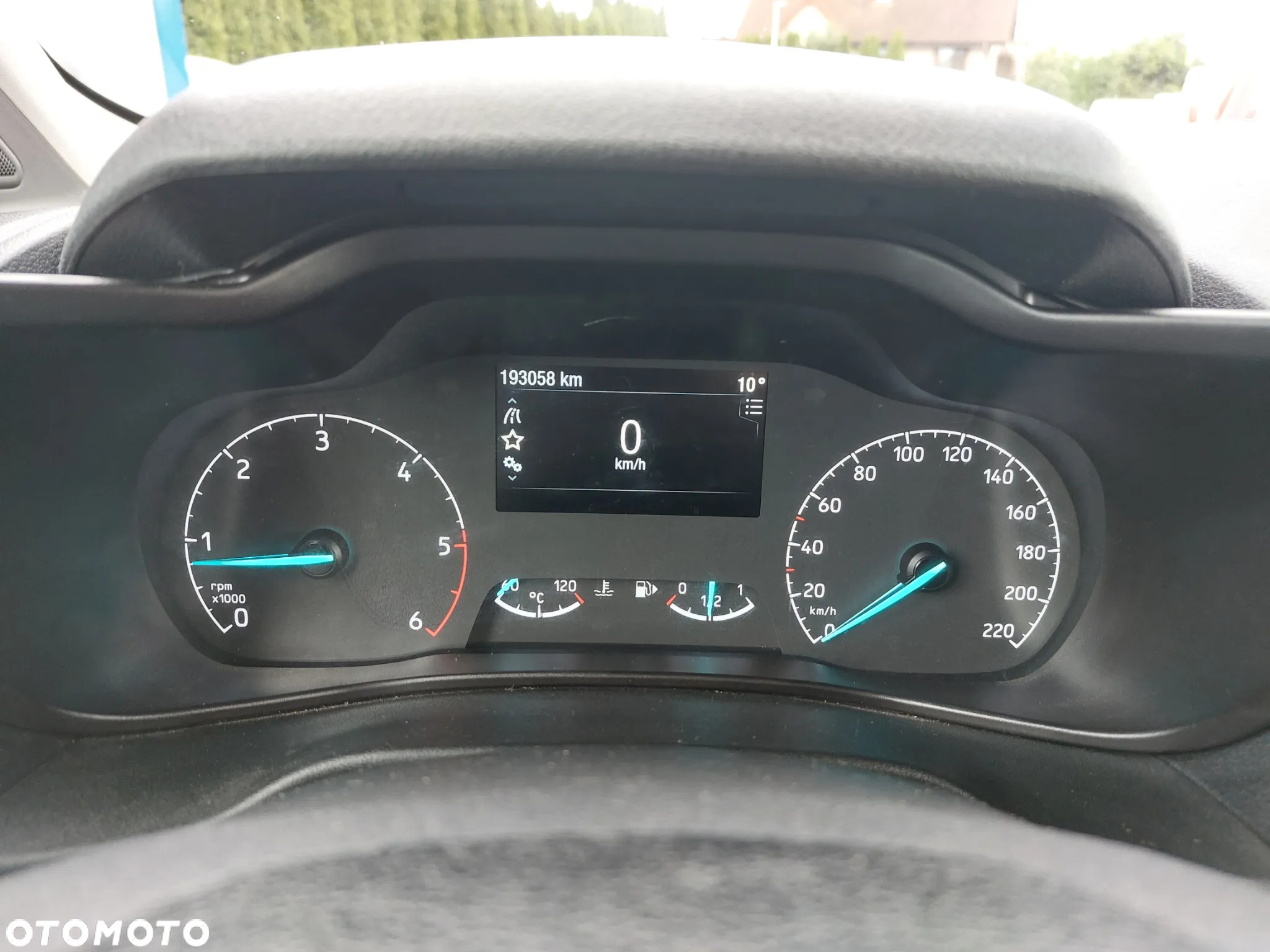 Ford Transit Connect 220 L1 Trend - 32