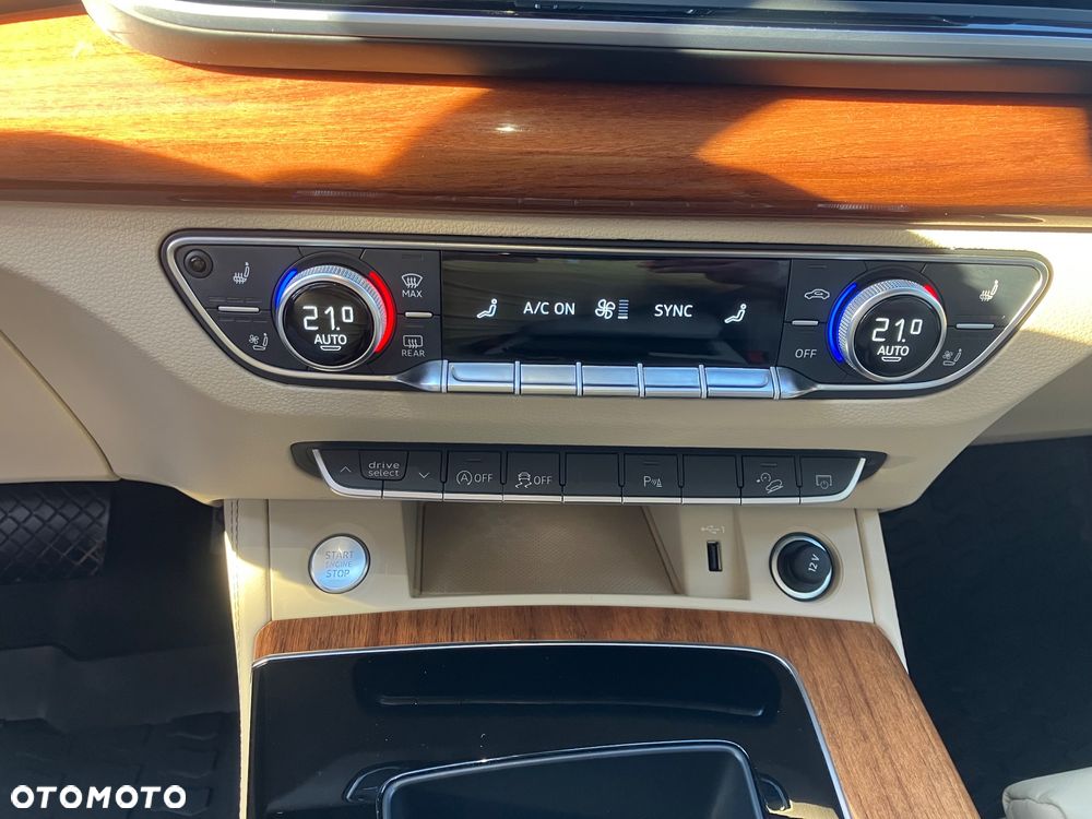 Audi Q5 40 TFSI quattro S tronic - 13