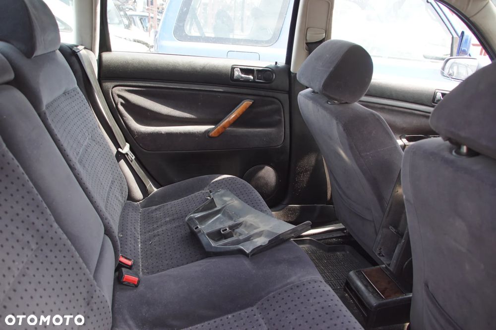 Auto na części - Volkswagen Passat B5 1.8 20V 125 KM ADR DHZ LL5Y 1997R Silnik Skrzynia Drzwi Maska Błotnik Zderzak Klapa Lampa Lusterko Klamka Szyba Deska Kokpit Sterownik Moduł Czujnik Licznik Panel Kierownica - 15