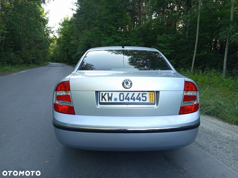 Skoda Superb 1.8 Turbo - 5