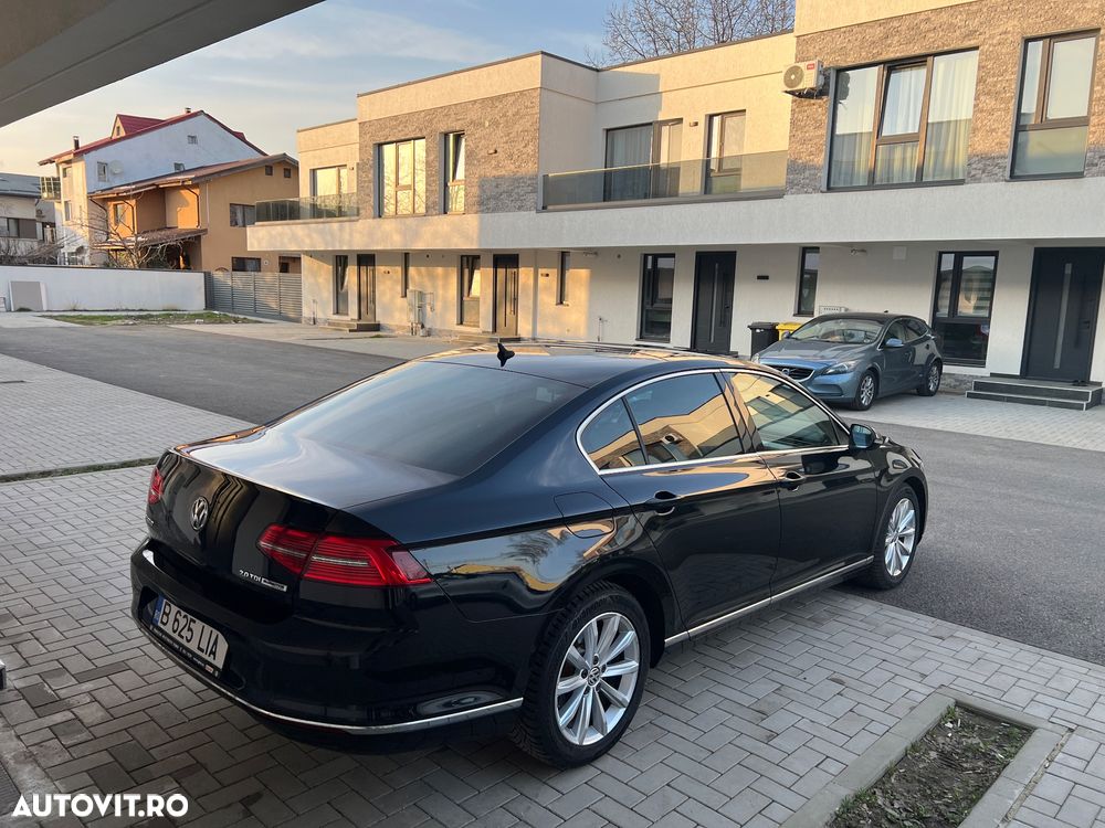 Volkswagen Passat 2.0 TDI DSG Highline - 3