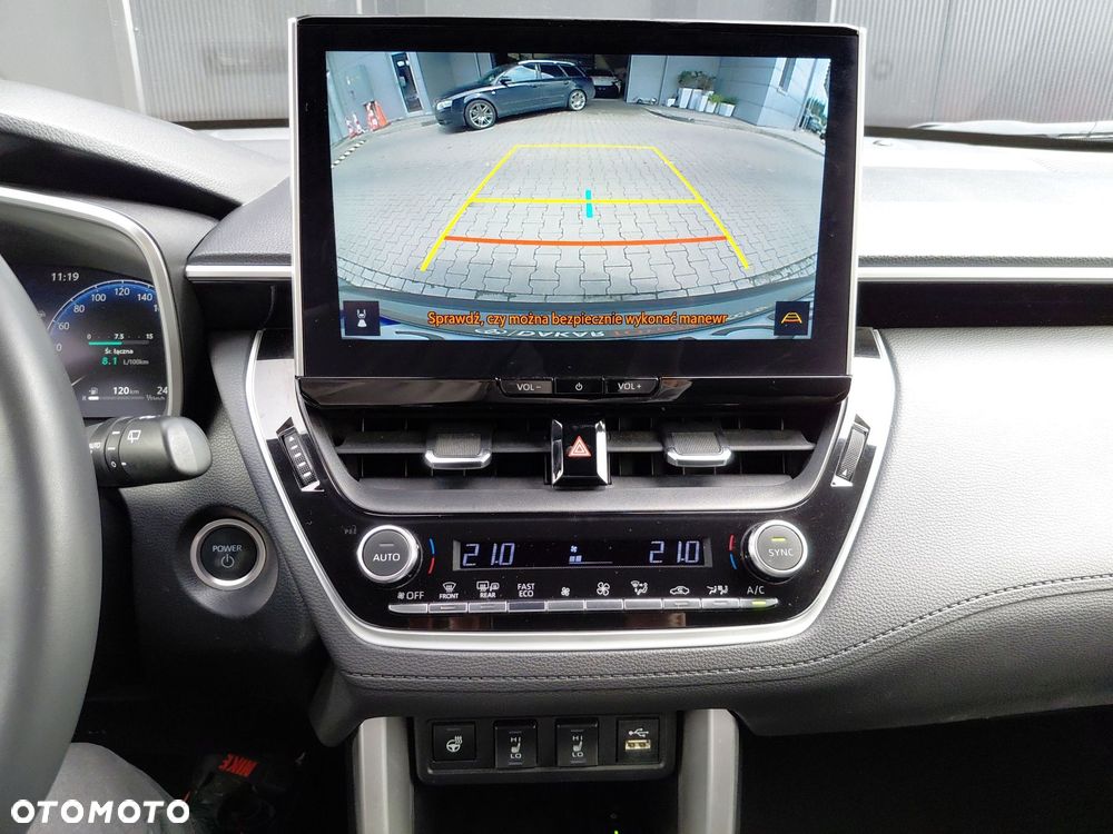Toyota Corolla Cross 2.0 Hybrid Style - 15