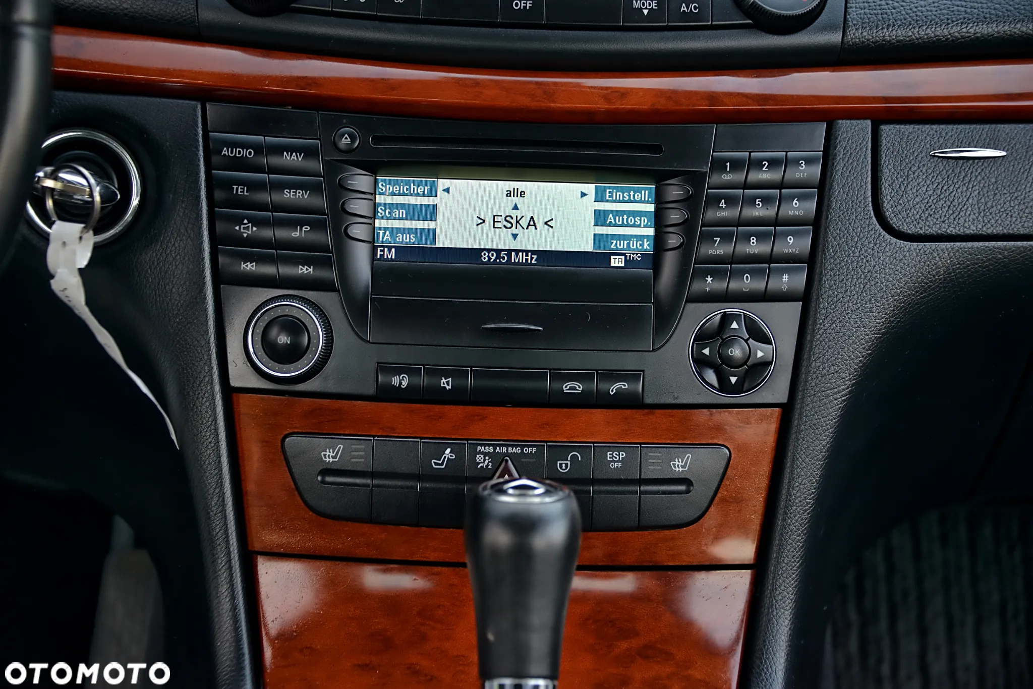 Mercedes-Benz Klasa E - 36