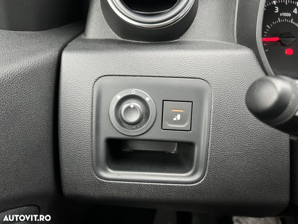 Dacia Duster 1.5 dCi 4x4 Prestige - 26