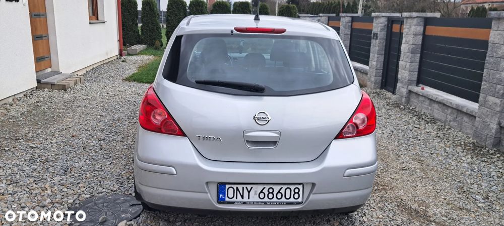 Nissan Tiida 1.8 acenta - 4
