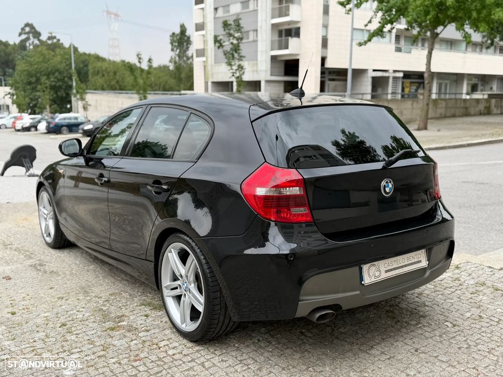 BMW 118 d Pack M - 4