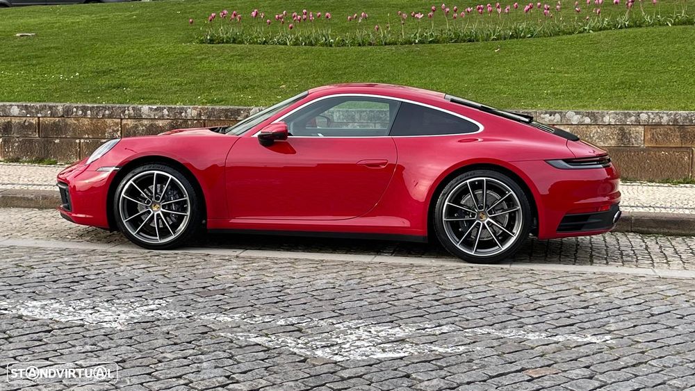 Porsche 911 (992) - 7