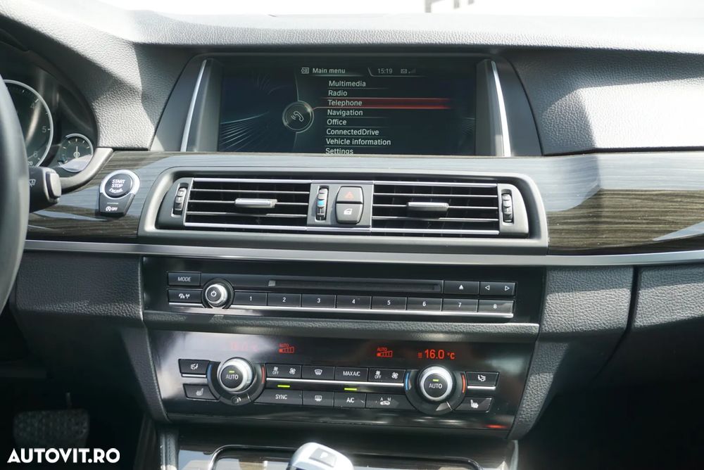 BMW Seria 5 520d Sport-Aut. - 13