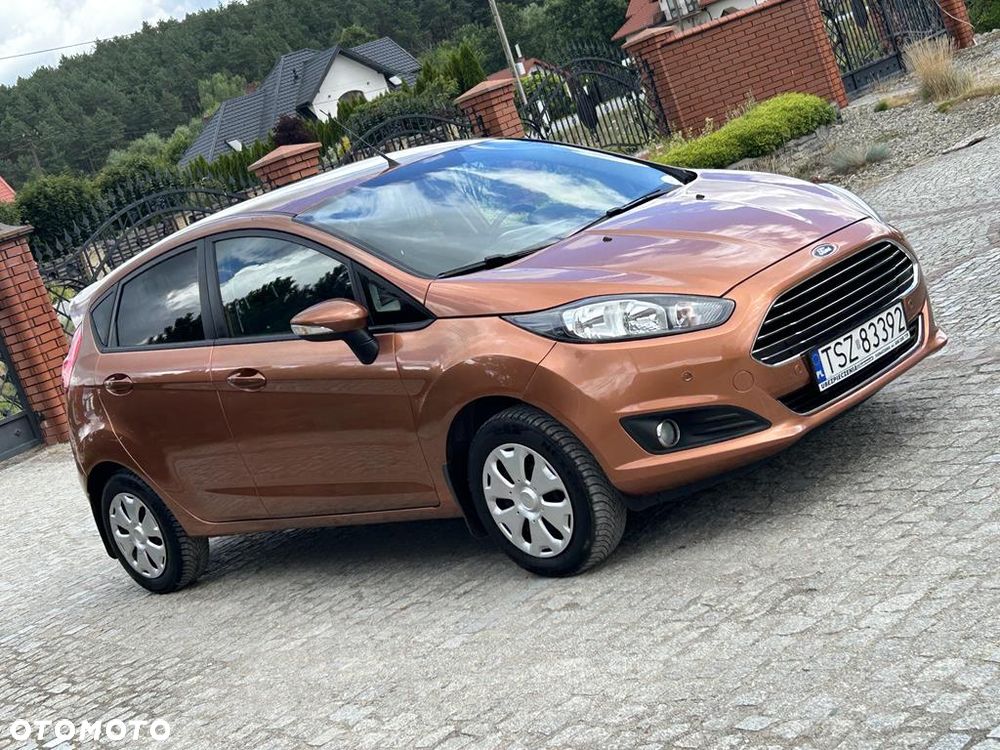 Ford Fiesta - 23