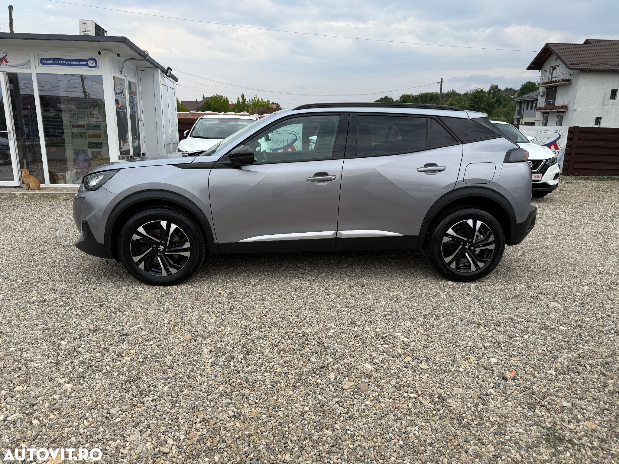 Peugeot 2008 BlueHDi 130 EAT8 Allure Pack - 10