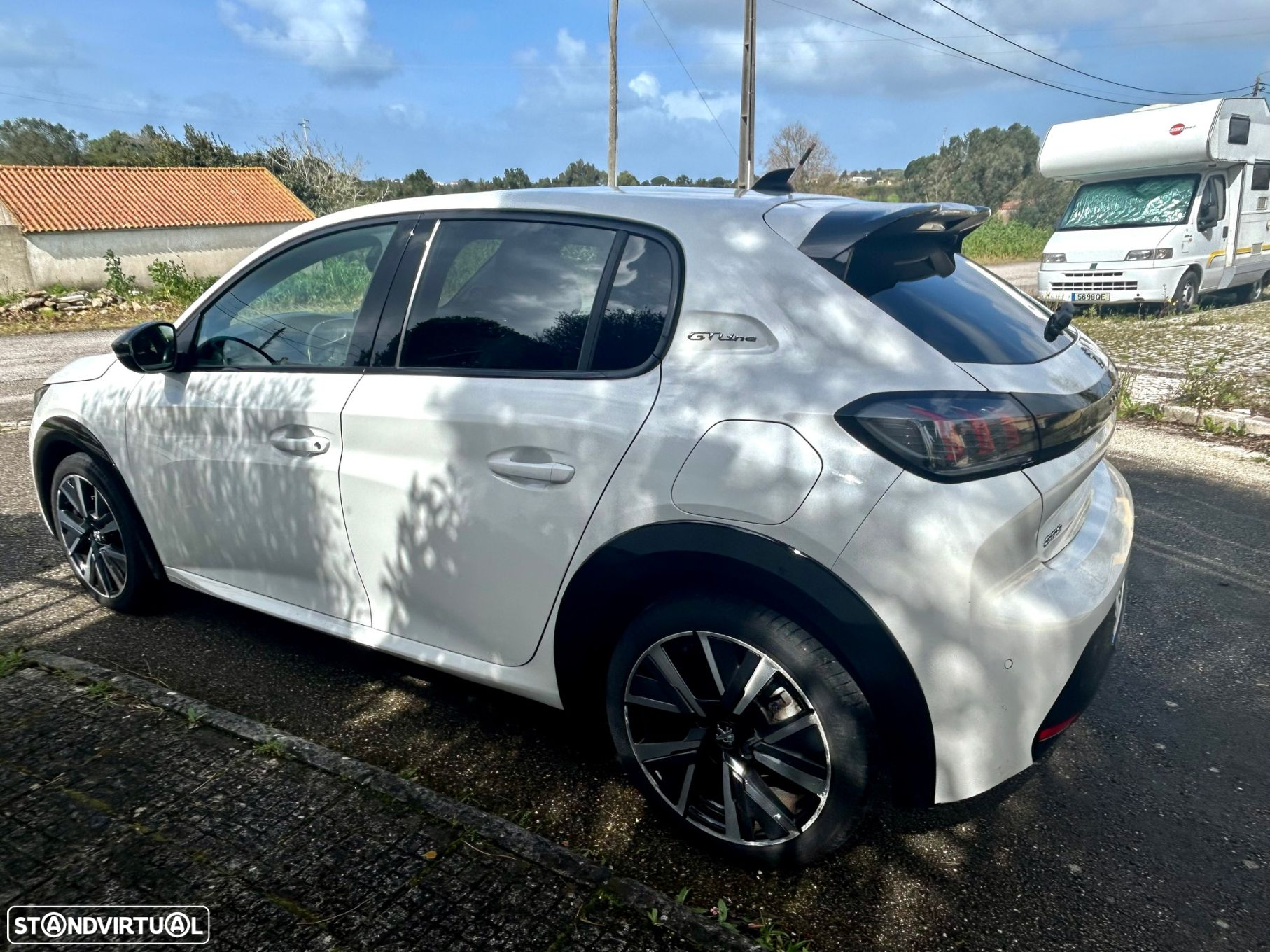 Peugeot 208 1.2 PureTech GT Line EAT8 - 2