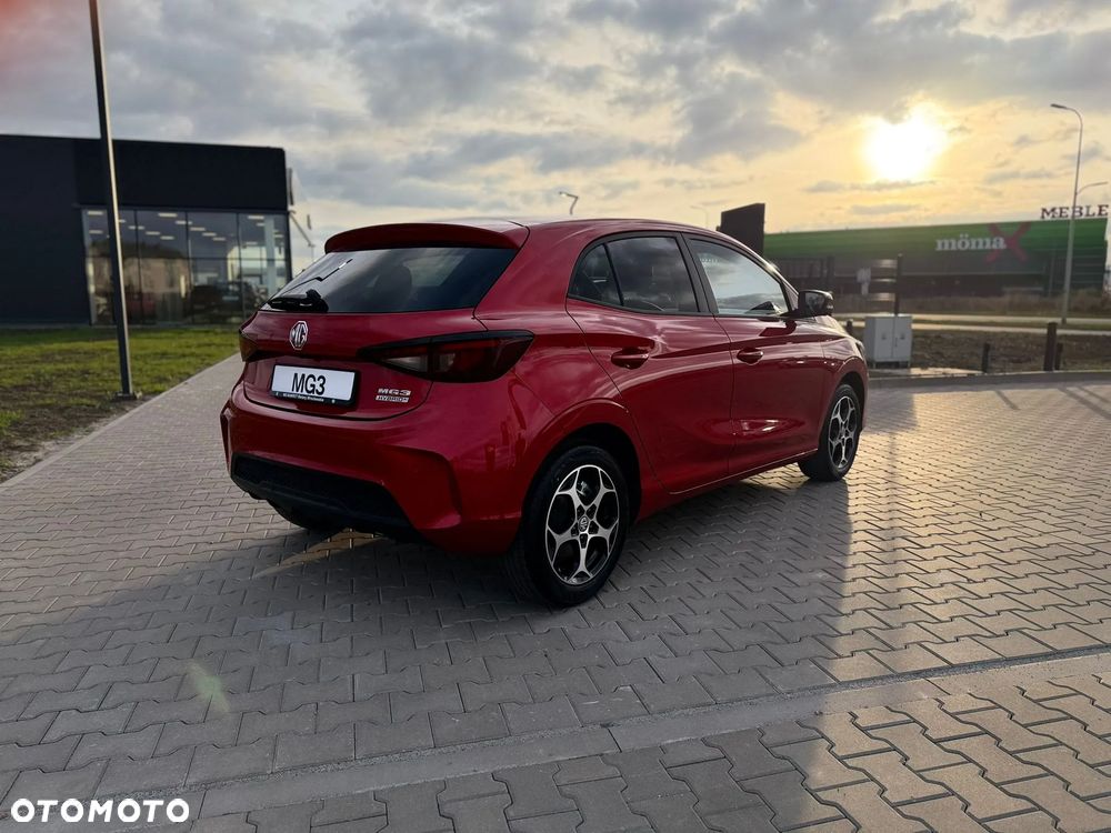 MG MG3 - 6