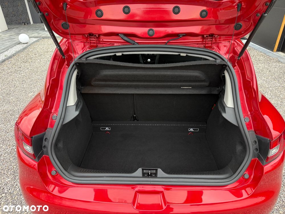 Renault Clio 1.2 16V 75 Dynamique - 23