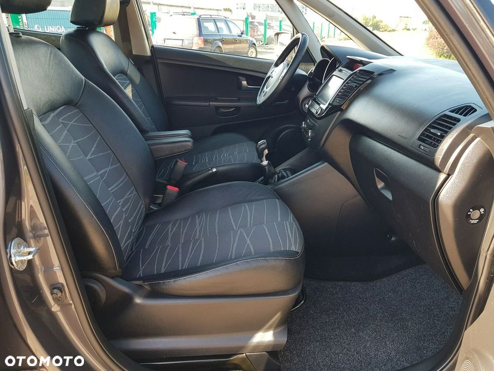 Kia Venga 1.4 CVVT Spirit - 17