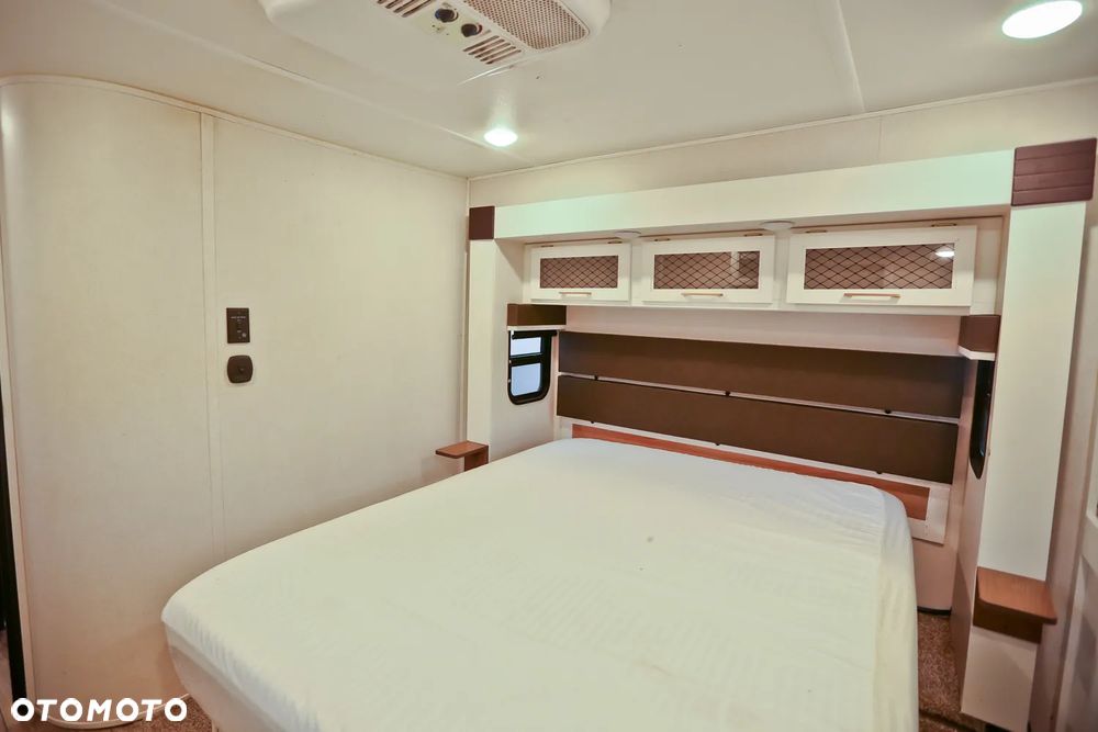 Inny 2021 Crusader 382MBH - 29