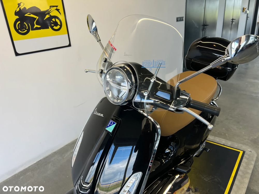 Piaggio Vespa - 10