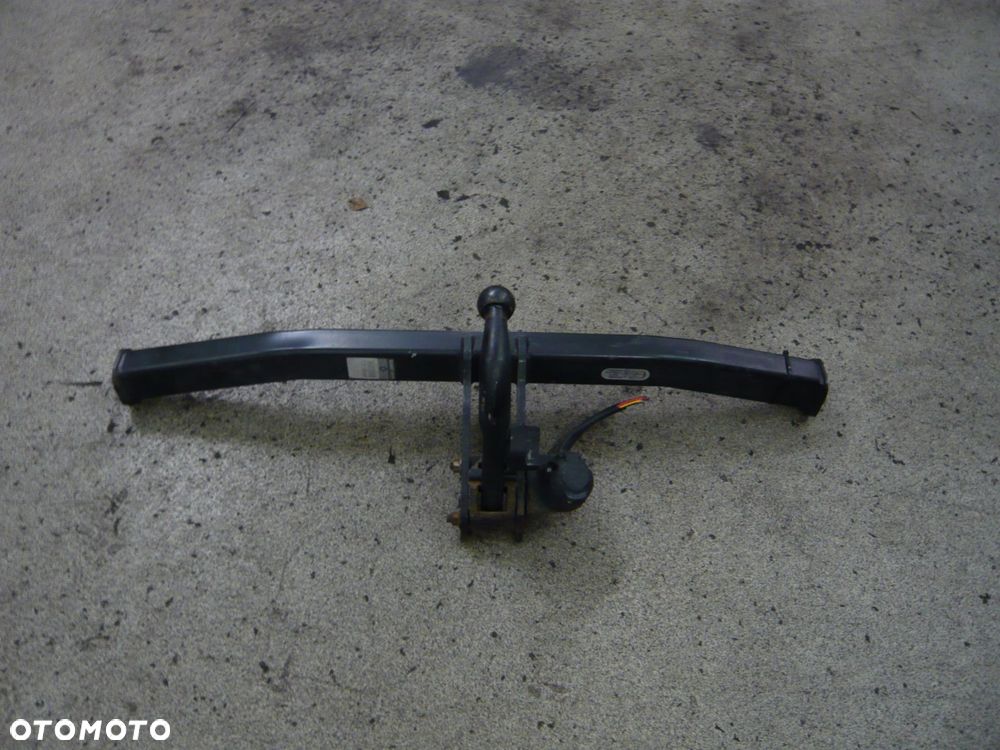 hak holowniczy 8201428667 renault scenic iii - 1