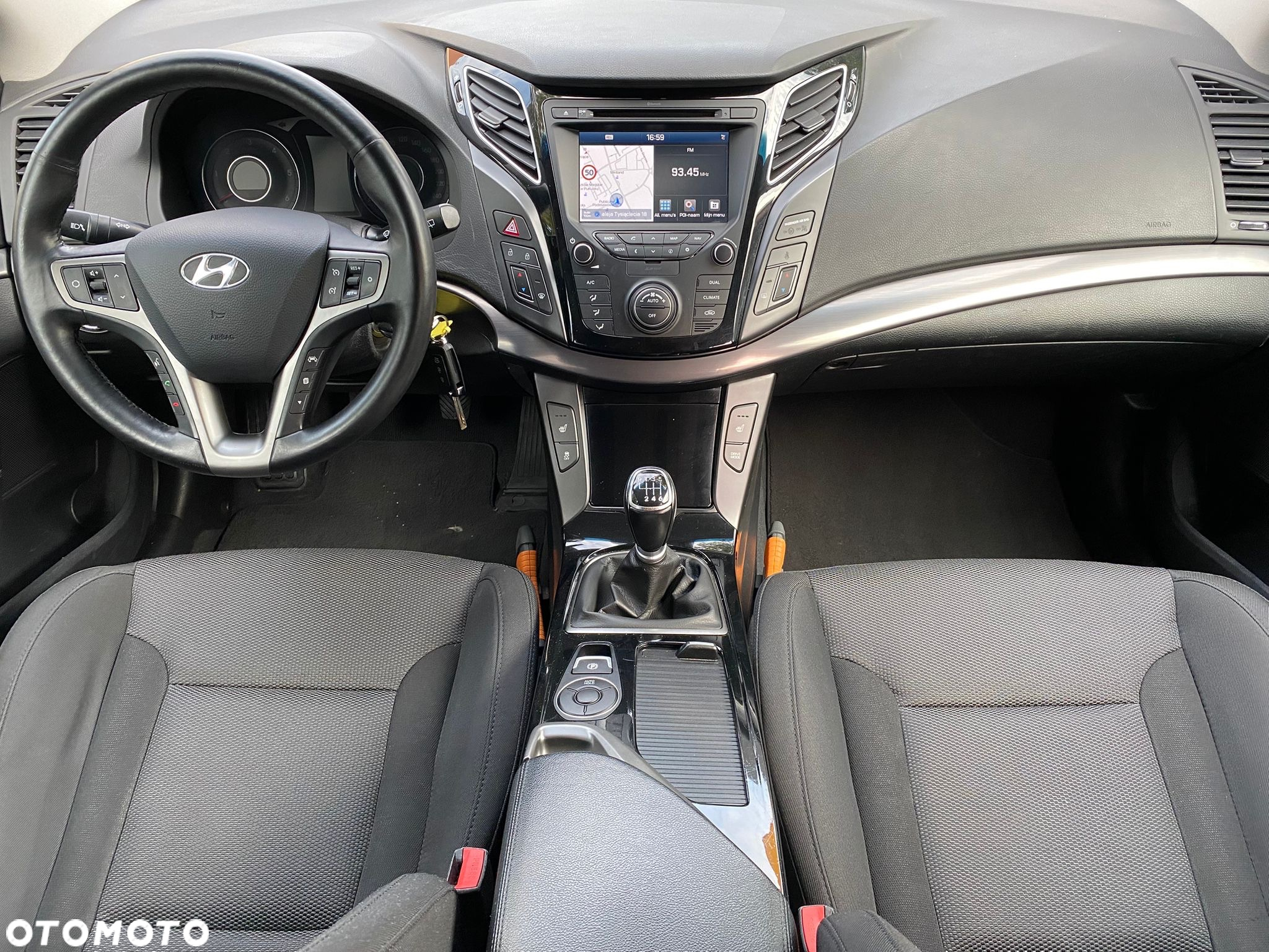 Hyundai i40 Kombi 1.7 CRDi Premium - 15