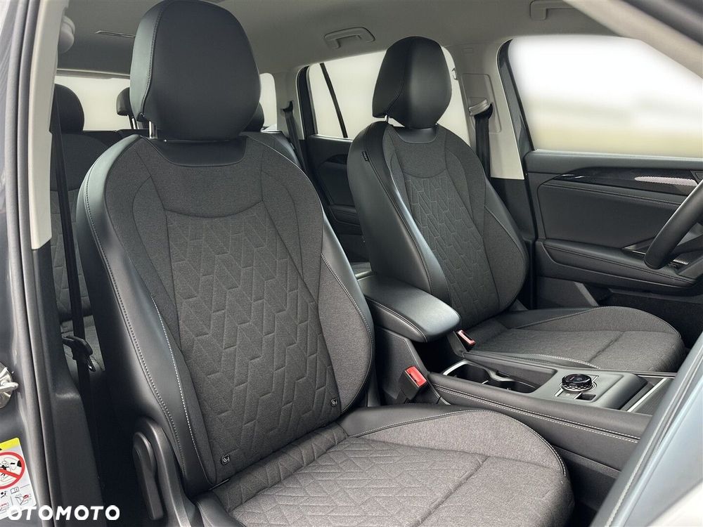 Volkswagen Tayron 1.5 eTSI mHEV Life DSG - 34