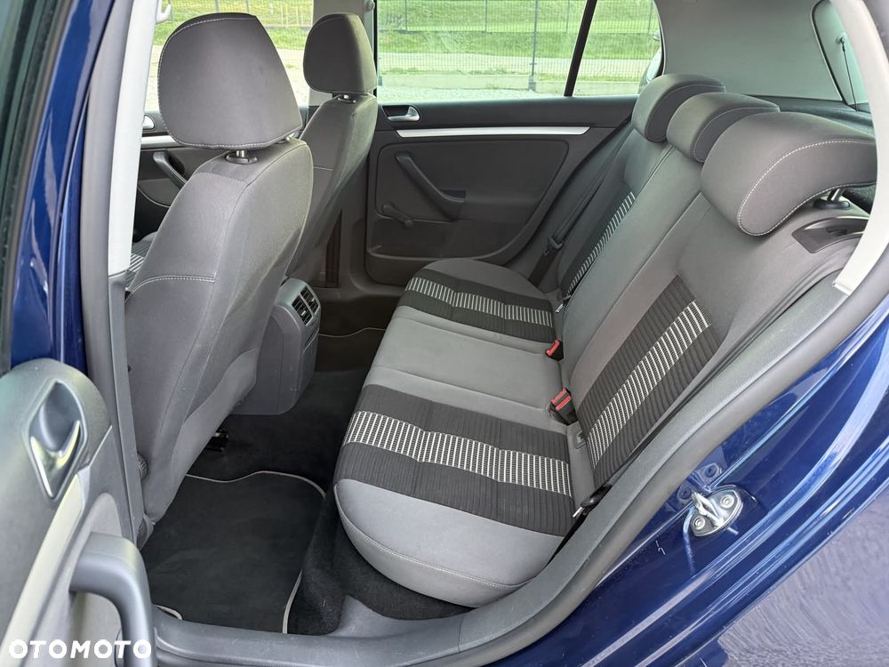 Volkswagen Golf 1.6 United - 16