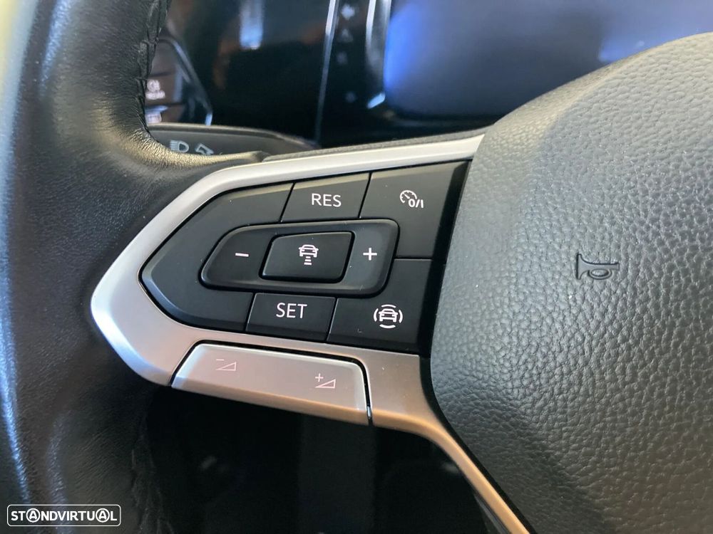 VW Golf 1.0 TSI Life - 10