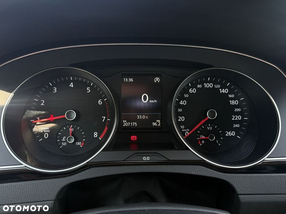 Volkswagen Passat 1.5 TSI EVO Business - 20