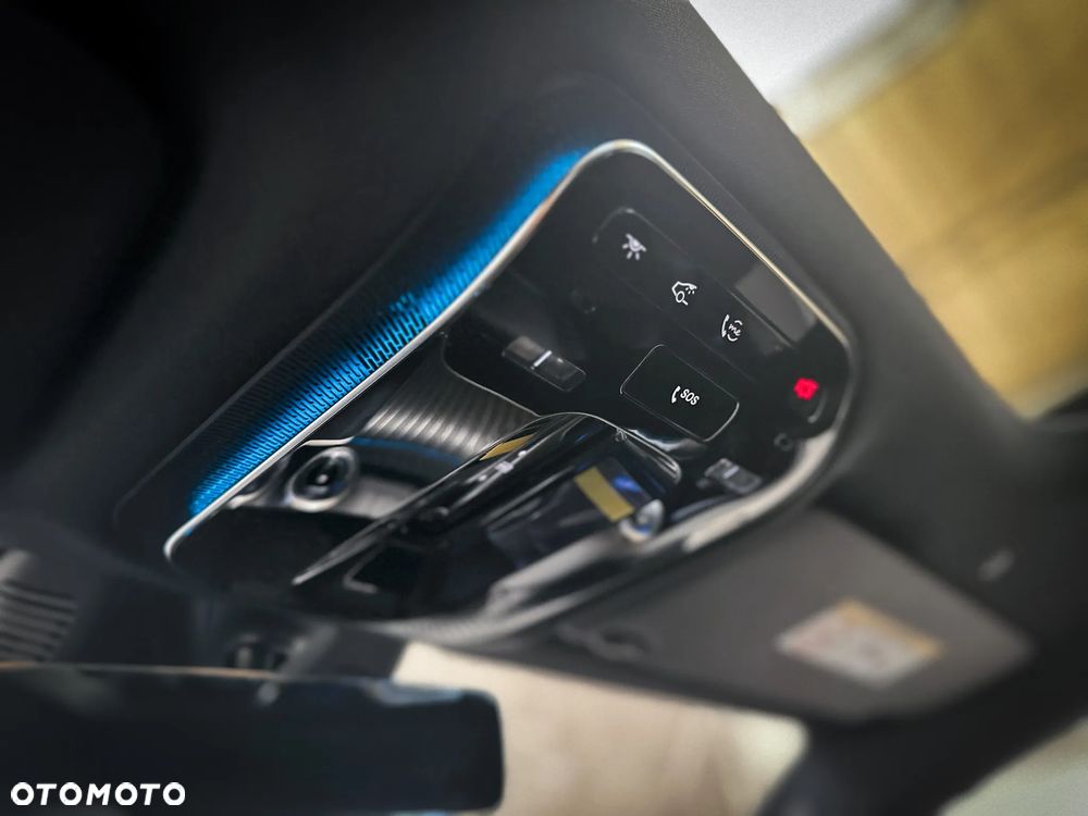 Mercedes-Benz GLC - 28