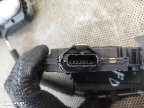Fecho Porta Frente Dto Renault Clio Iv (Bh_) - 5