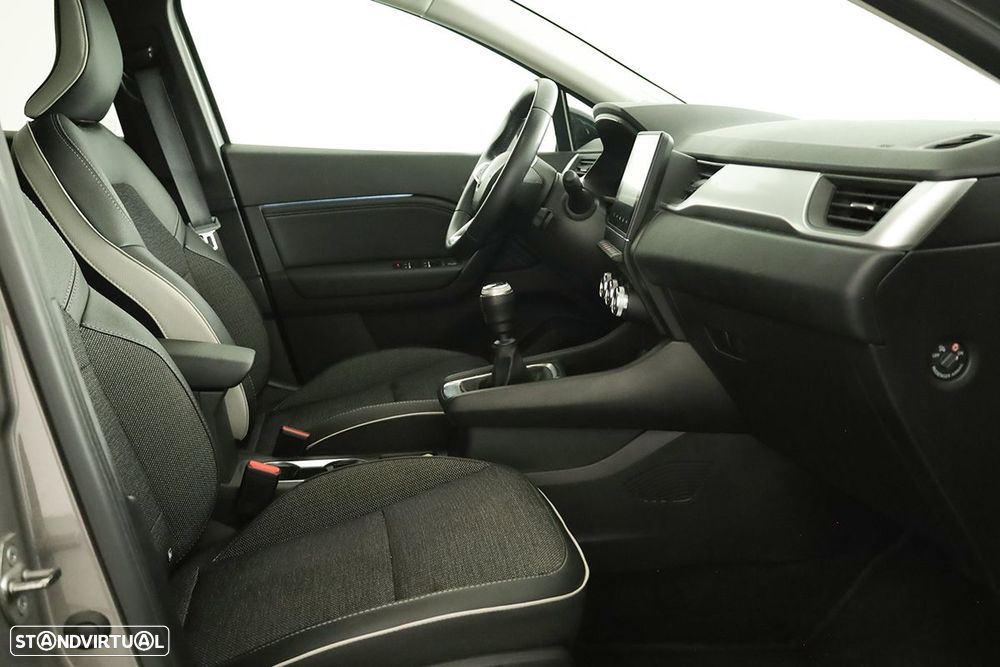 Renault Captur 1.0 TCe Techno Bi-Fuel - 22