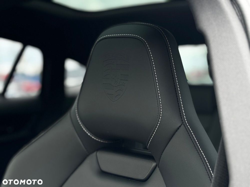 Porsche Panamera - 30