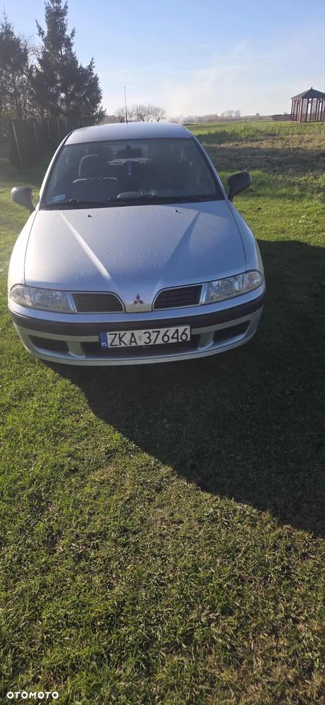 Mitsubishi Carisma - 3