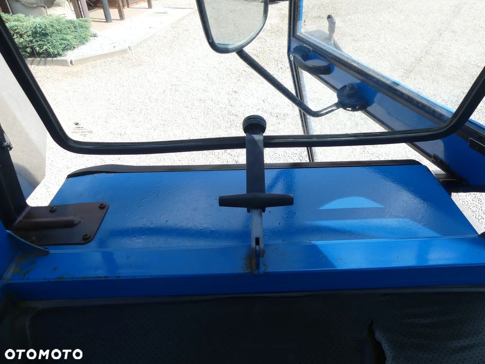 Ford 4610 4X4 - 11