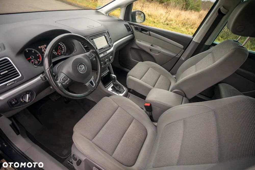 Volkswagen Sharan 2.0 TDI DSG BlueMotion Technology Comfortline - 22