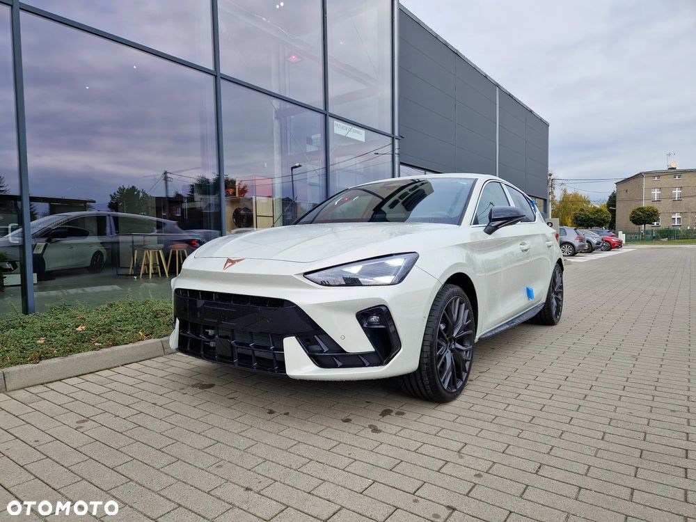 Cupra Leon 2.0 TSI VZ DSG - 2