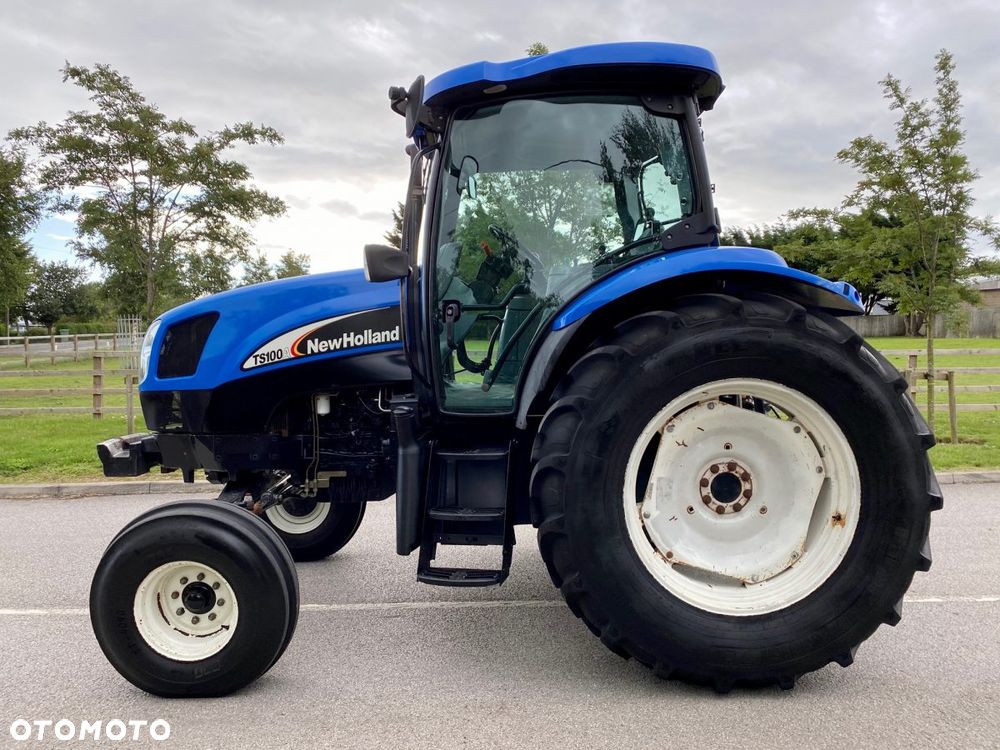 New Holland TS100A 2WD - 2