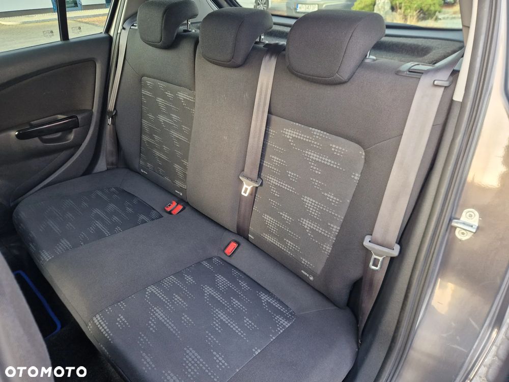 Opel Corsa 1.4 16V Color Elegance - 15