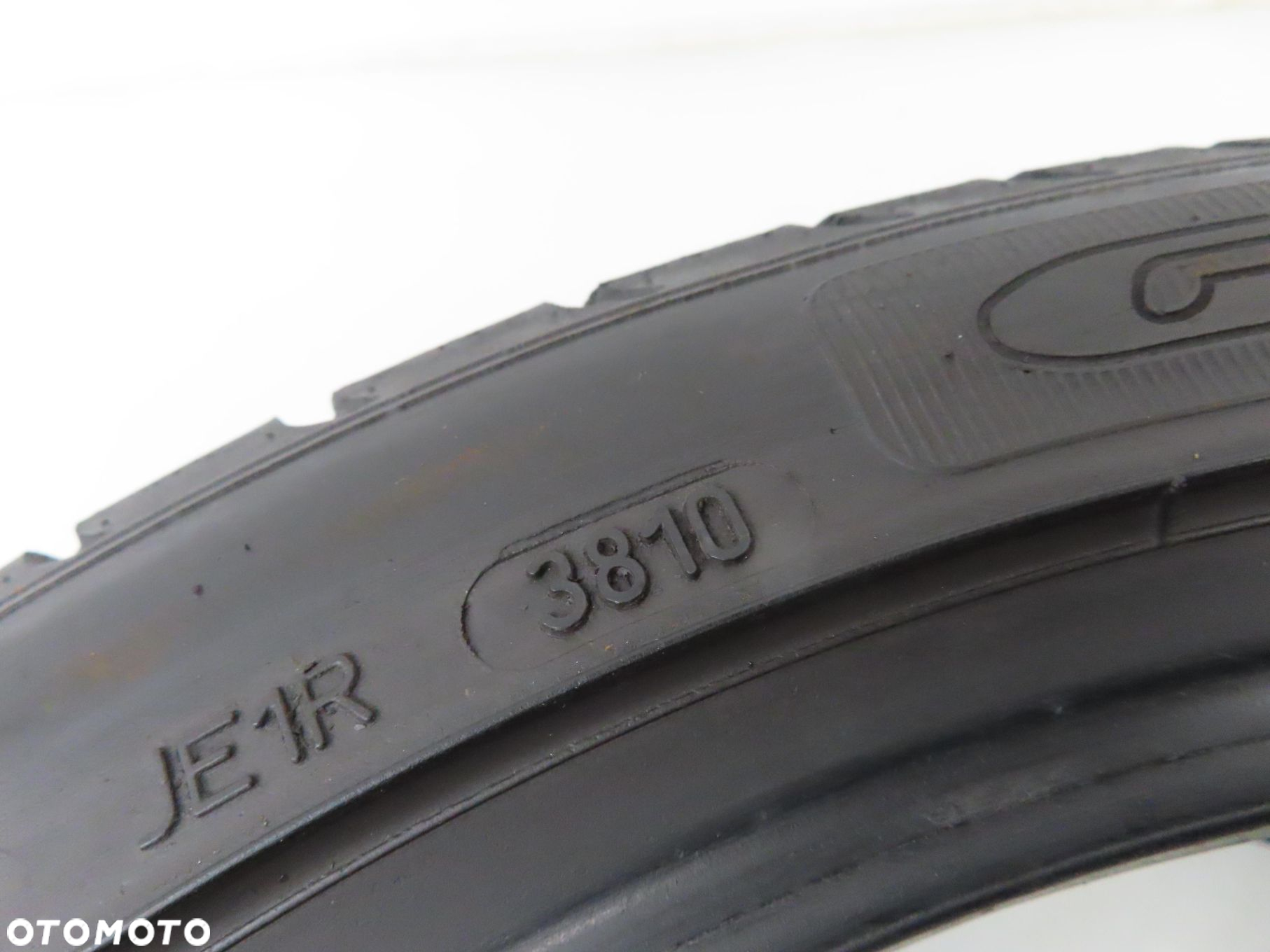 225/40R18 OPONA LETNIA Goodyear EfficientGrip 92W XL - 4