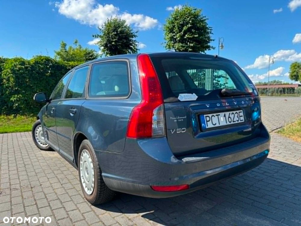 Volvo V50 - 7