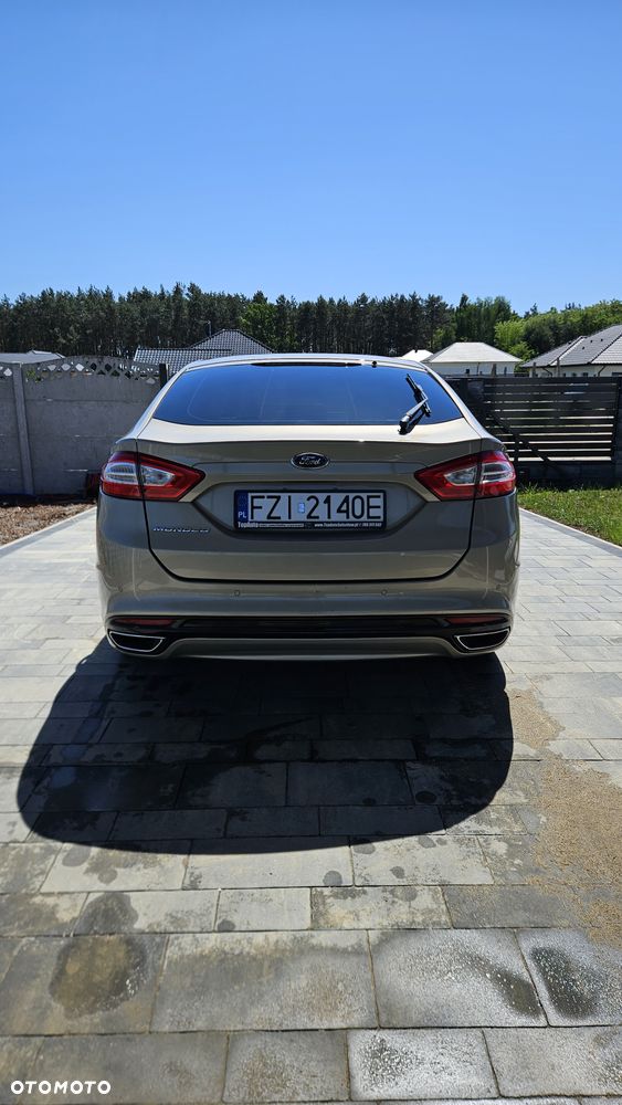 Ford Mondeo 2.0 TDCi Titanium PowerShift - 4