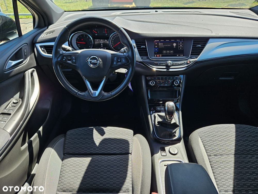 Opel Astra 1.2 Turbo Start/Stop Business Edition - 8