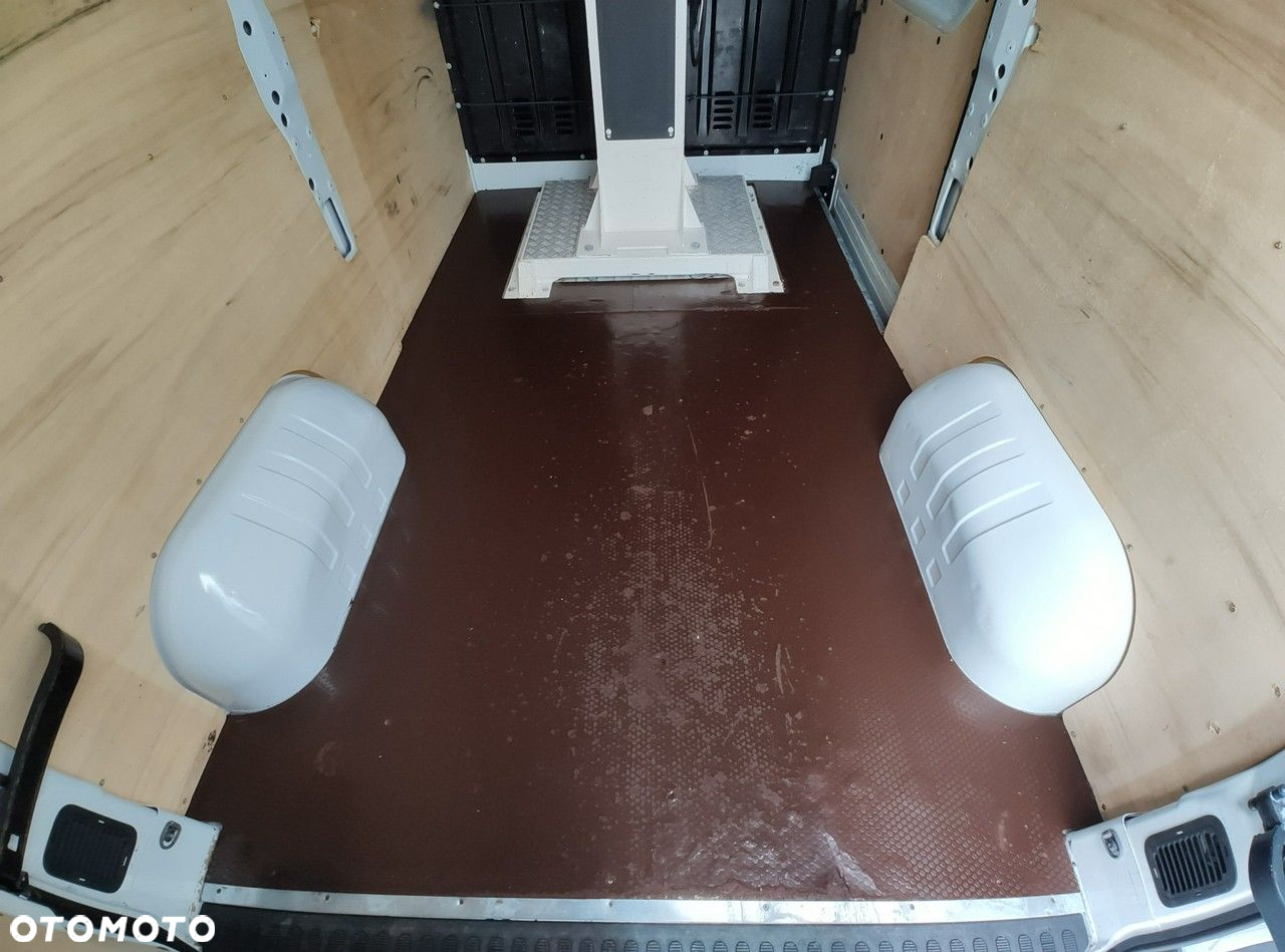 Renault Master - 17